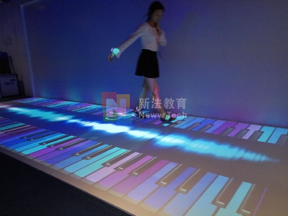 未来幼教全新模式，多媒体互动新法教育地面互动体验教学！