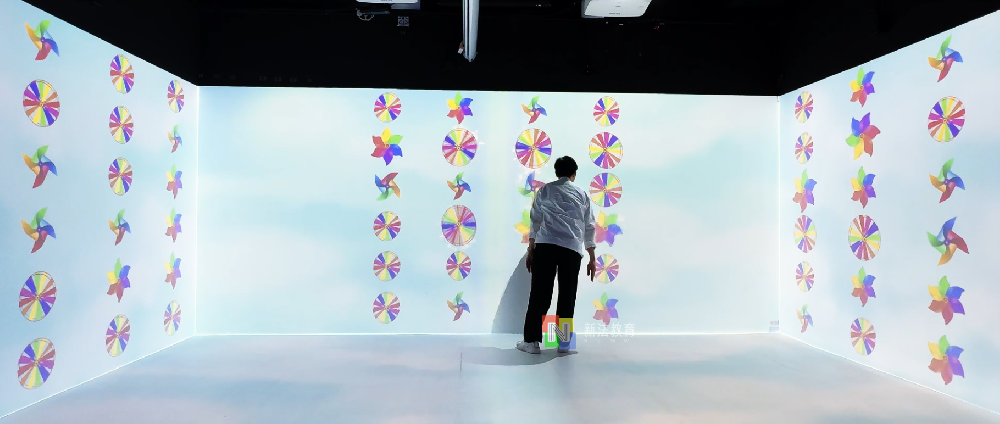 沉浸式 AI 教学空间：VR/AR+AI 技术革新，助力中小学科普教育高质量发展