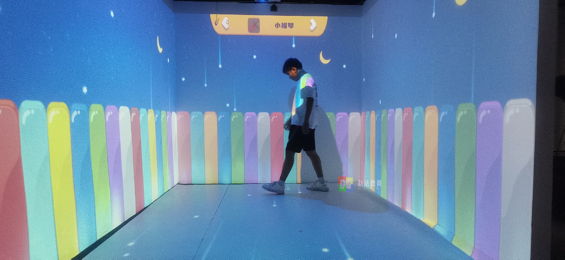 1781514804108882.jpg 沉浸式VR(钢琴).jpg